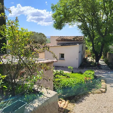 Les Trois Chenes Les Angles (Gard)